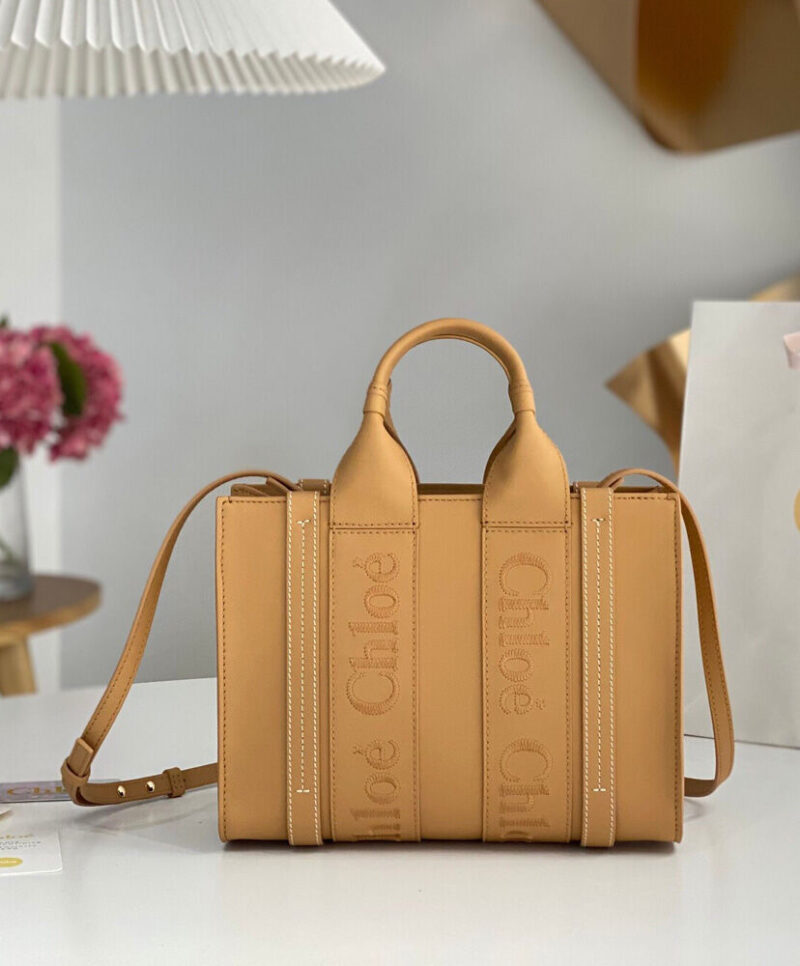 Chloe Small Woody Tote Bag